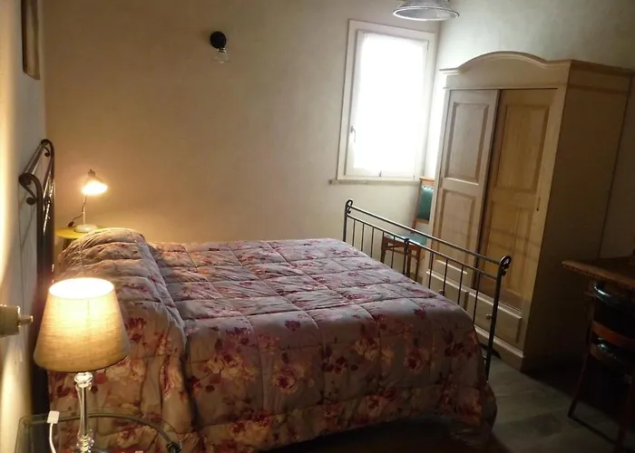 Alloggio per agriturismo Antico Podere Emilia *