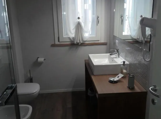 Alloggio per agriturismo Antico Podere Emilia *